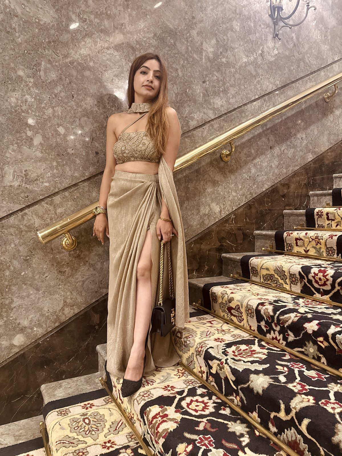 The Golden Hour – Draped Glamour Se